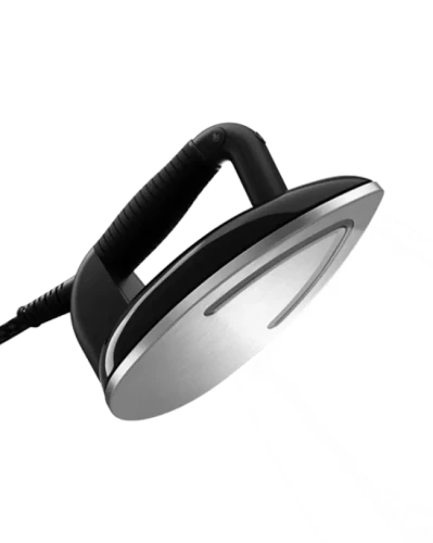 Offre Laurastar Août SMART M : housse BOSS et support téléphone offerts
