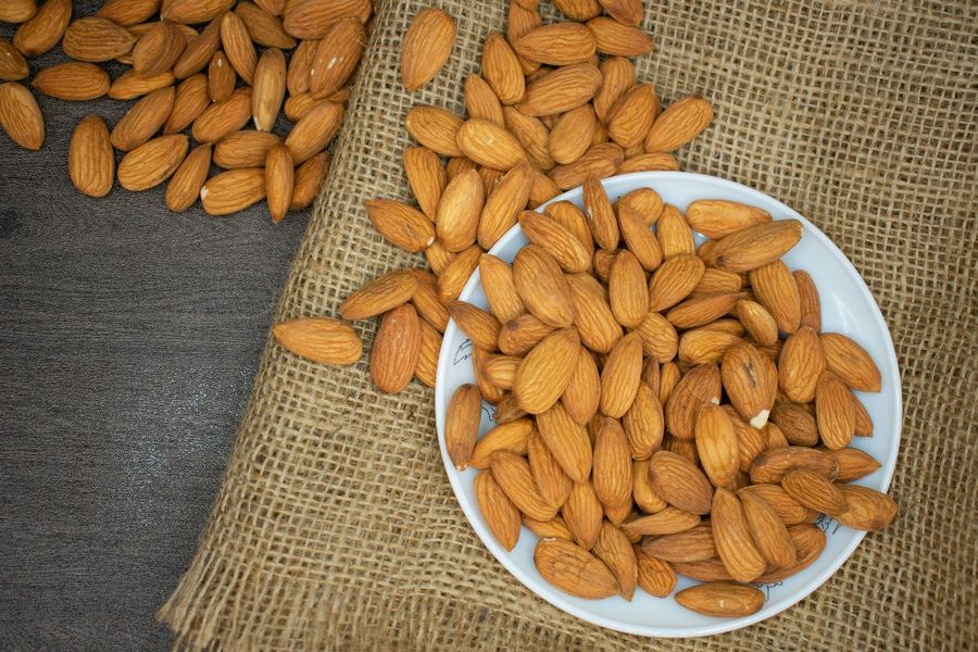 Découvrez les incroyables bienfaits des amandes pour votre santé